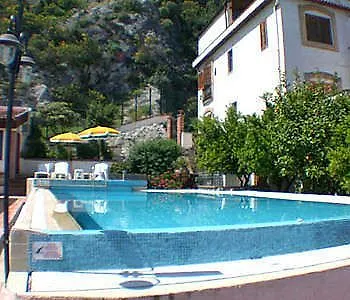 Fiorita Boutique Hotel